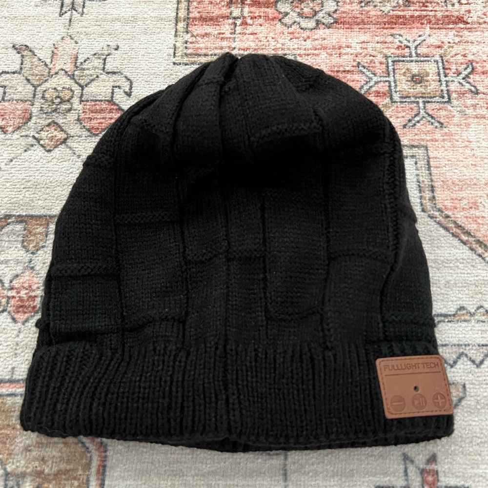 Bluetooth Built In Speaker Beanie